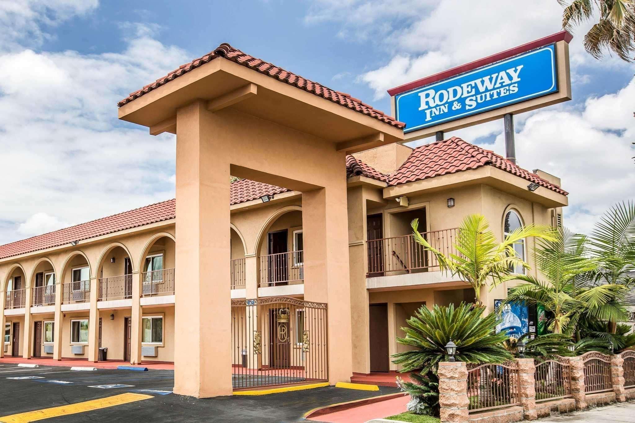 Rodeway Inn & Suites بيلفلاوير المظهر الخارجي الصورة
