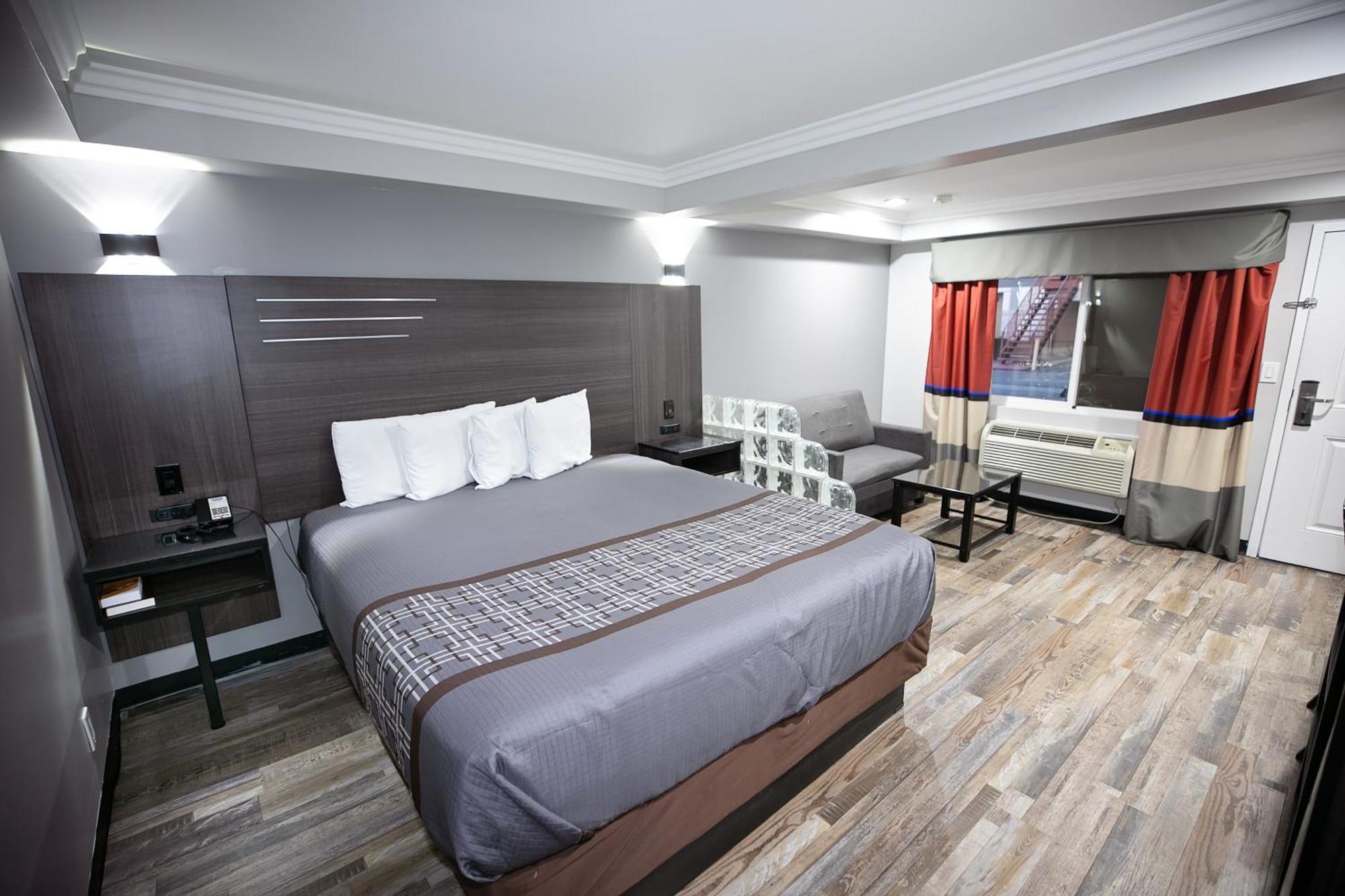 Rodeway Inn & Suites بيلفلاوير المظهر الخارجي الصورة